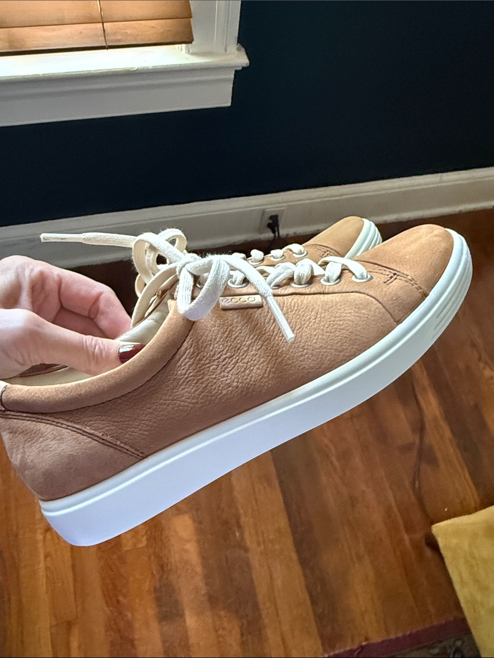 Ecco women’s Leather Sneakers in Tan with White Sole